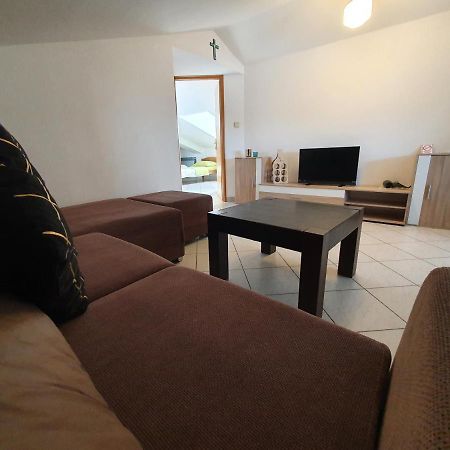 Apartments & Rooms Krk Krk Island Ngoại thất bức ảnh