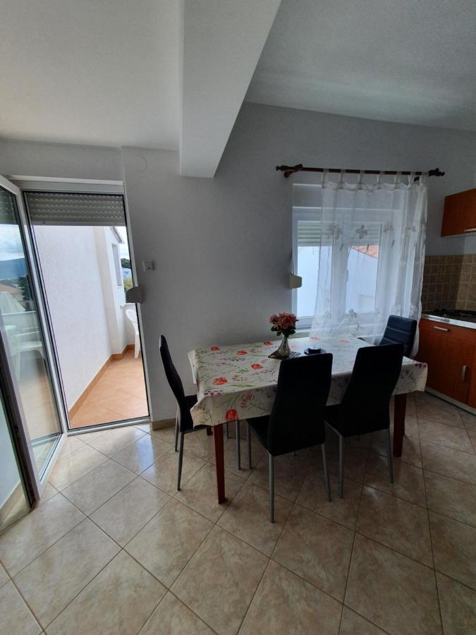 Apartments & Rooms Krk Krk Island Ngoại thất bức ảnh